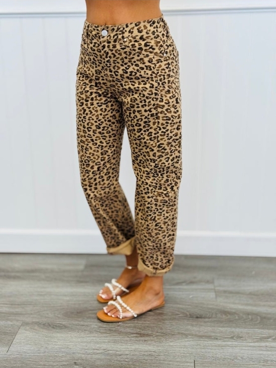 Risen Jeans Denim - Risen Leopard Barrel Jeans